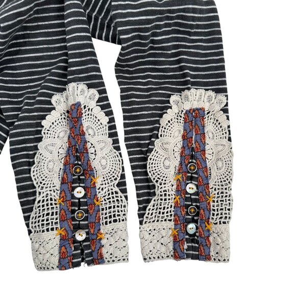 Anthropologie Striped Long Sleeve V Neck Top With Lace & Button Accents Size S - Picture 5 of 8